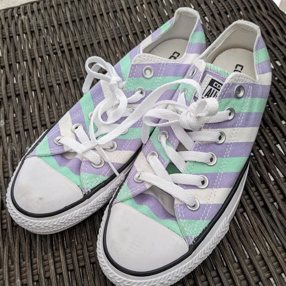 Converse Shoes - 🔥 Converse Chucks